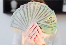 NOVAC STIŽE U JESEN: Ova 3 znaka mogu dobiti finansijsku vijest koja im potpuno mijenja raspoloženje!