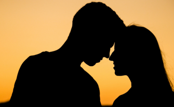 BIVŠA LJUBAV OPET TRAŽI PUT DO VAS: Ovim znakovima prošlost se javlja baš kada su mislili da je priča završena!